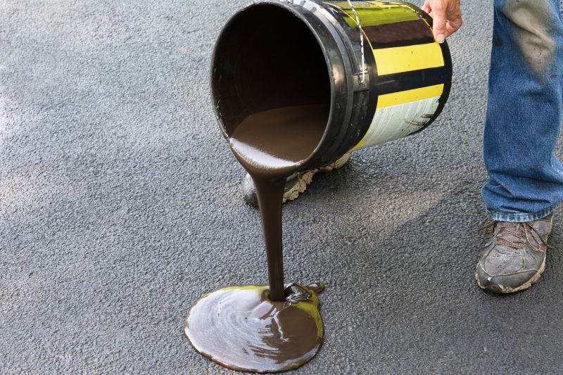 Blacktop Sealcoating in Tampa, FL