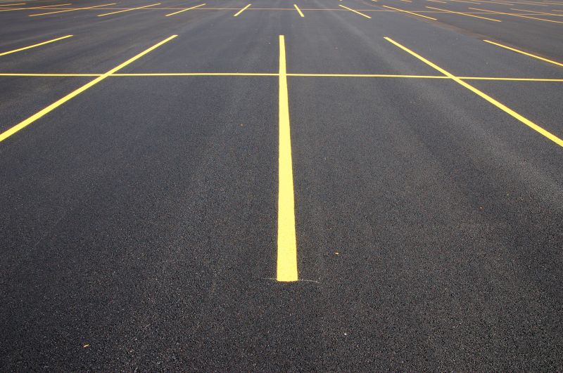 Commercial Parking Lot Sealing in Tampa, FL
