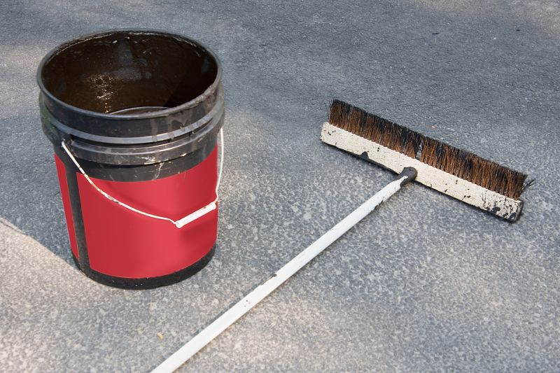 Hot Tar Driveway Sealing in San Antonio, TX